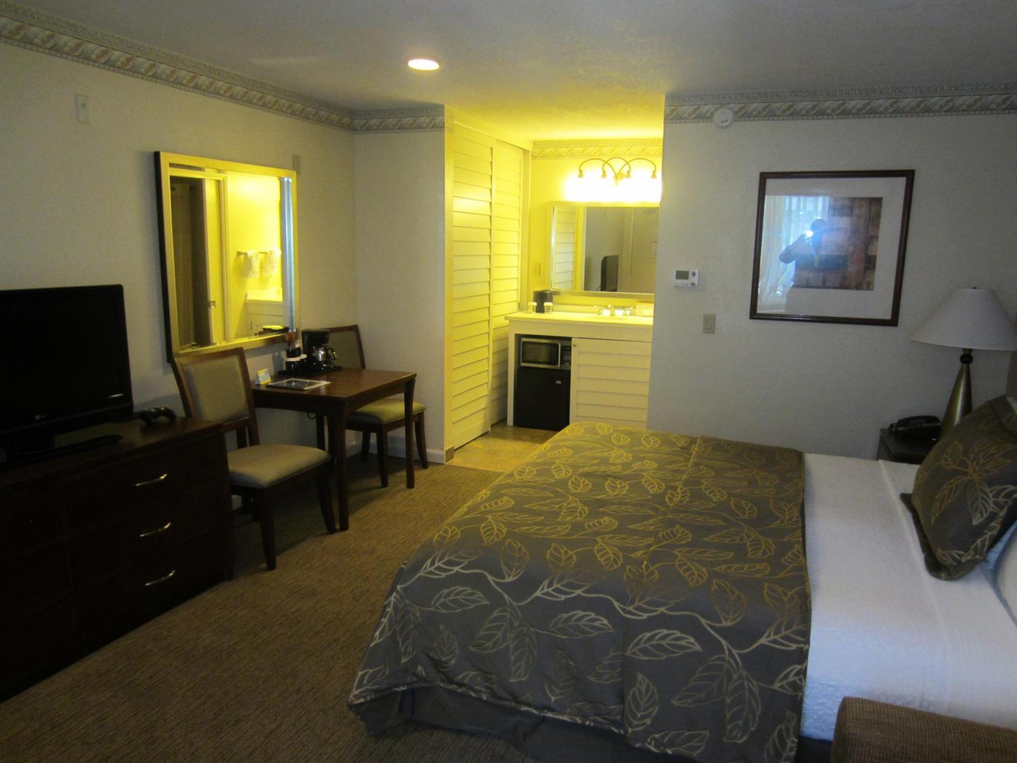 Days Inn By Wyndham San Diego Hotel Circle Екстериор снимка